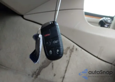 2014 Chrysler 300C Awd from USA, damaged, VIN 2C3CCAKG8EH163460